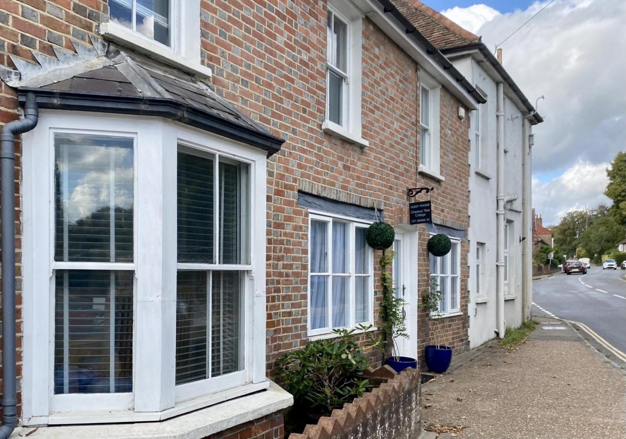 Chestnut Tree Cottage, 7 High Street Ardingly Room photo